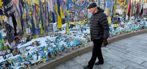Кардинал Редкліфф відвідав Київ: у час війни ми покликані бути людьми надії.