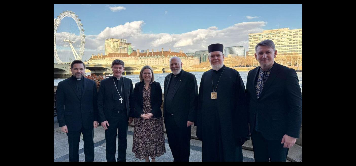 Делегати ВРЦіРО у парламенті Великої Британії розповіли про релігійні переслідування і злочини проти людяності