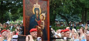 У Бердичеві відбулися головні урочистості на честь Матері Божої Бердичівської