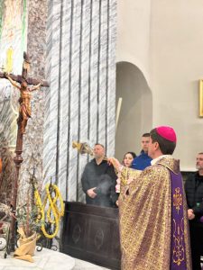 Попільна Середа у київській катедрі: входимо у пустелю, щоби повернутися збагаченими