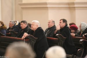 Молитовне чування та Свята Меса про закінчення війни