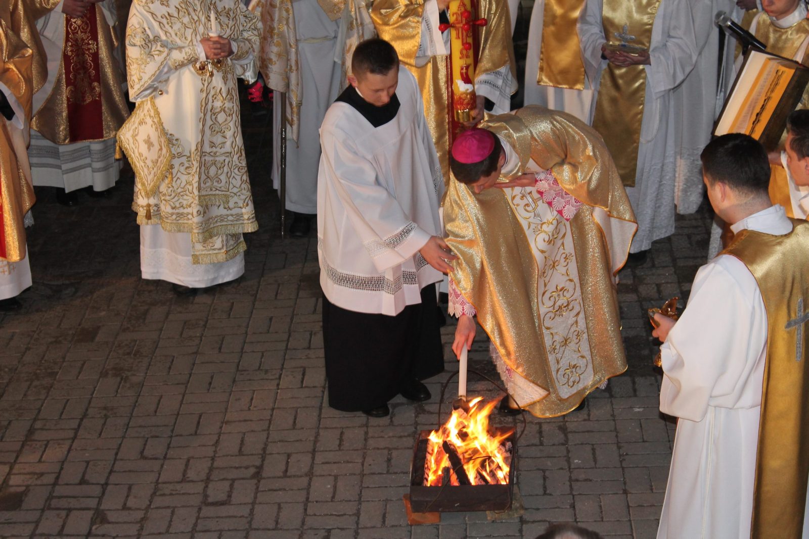 Пасхальна Вігілія в храмі св. Олександра