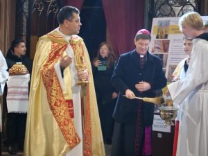 Канонічна візитація у парафії св.Миколая: знак відродження після десятиліть страждань