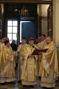 «Надія ж не засоромлює»: у київській катедрі розпочався Ювілейний рік